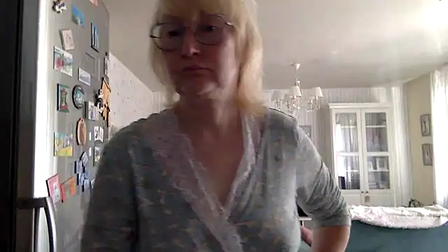 Zeyona Chat XXX live