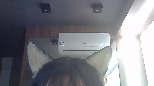 Chat XXX ao vivo de SkinnyKitten