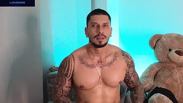 Seth_Vegaa Adlı Modelin Canlı XXX Sohbeti