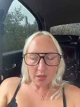 MerlinDave Chat XXX live