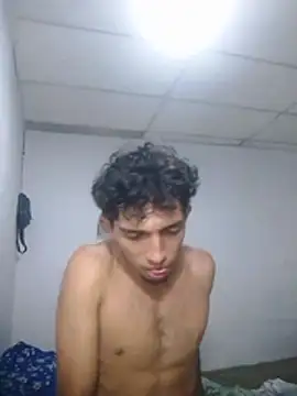 Noscay Pertunjukan Webcam