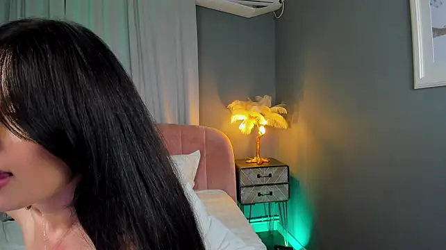 Chat +18 de AmedeeaBanks ao vivo