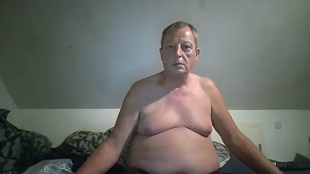 Онлайн чат XXX chubbybear2cum