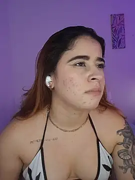 MartinaConnorr XXX чат на живо