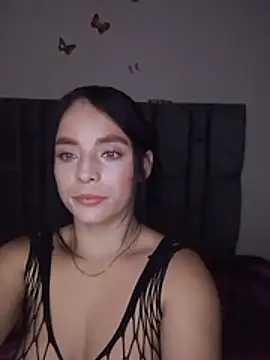 Онлайн чат XXX Martinarizzy