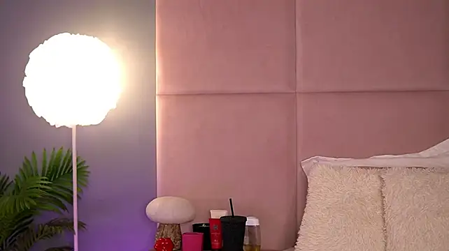 دردشة AlmaLuv الجنسية المباشرة
