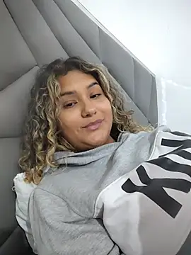 BrendaGirs' Webcam Show