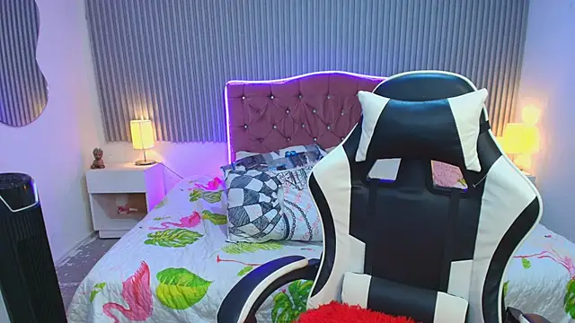 roses_little_ Webcamshow