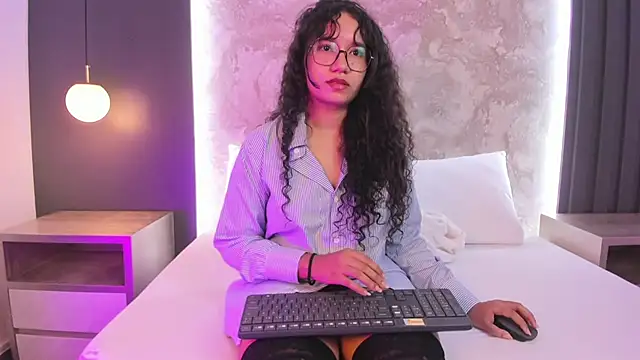 alysson_moon_のライブXXXチャット