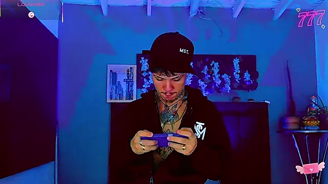عرض كام HannibalLester