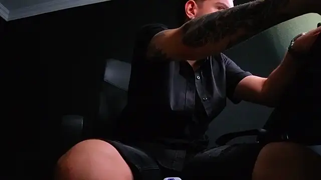 FelixStarkk élő XXX-chatje