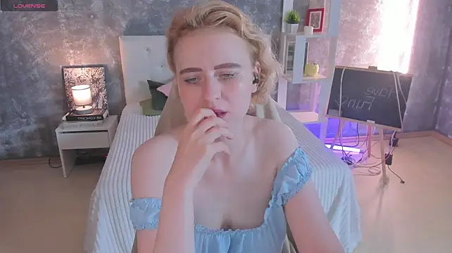 Shiny_Liss live XXX chat