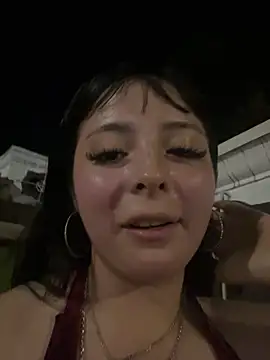 hina_ht's Live XXX Chat