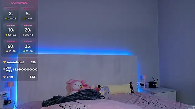 LunaXBaddie's Live XXX Chat