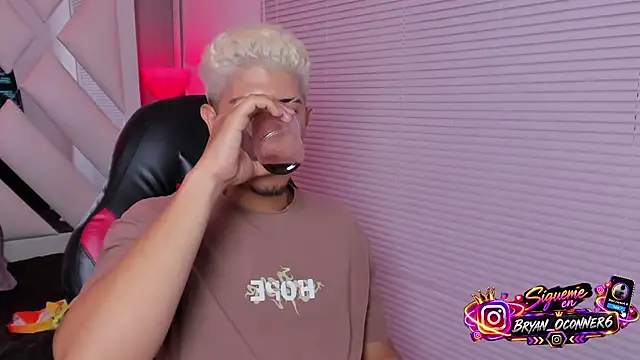 عرض كام dominic_connor