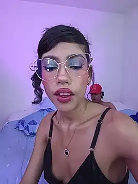 LILA_DERECK Live XXX-Chat