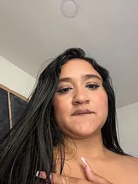 FoxySkye Live XXX-Chat