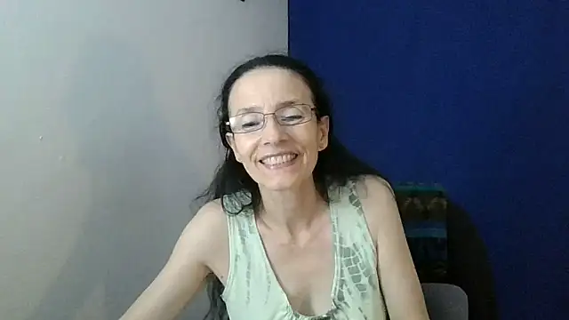 AuroraLatin's Live XXX Chat