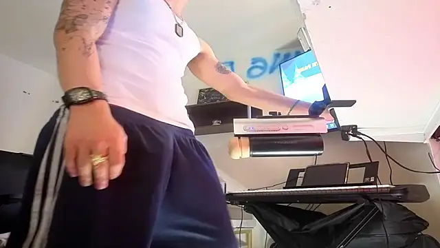 pigballsbidomn Live XXX chat