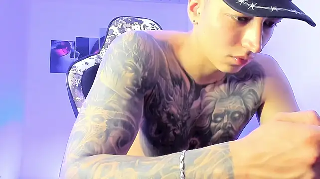 eithan_boy_n Live XXX chat
