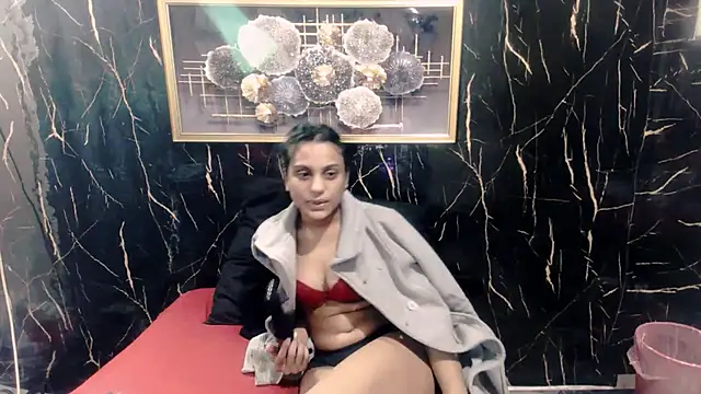 Luscious_Lexy: онлайн-секс-чат