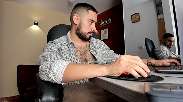 thesexlawyerx Adlı Modelin Web Kamerası Şovu