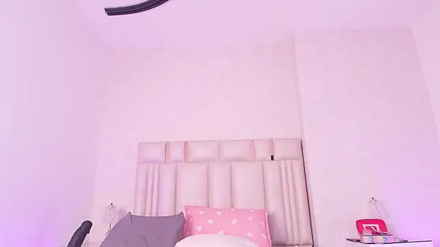_carolina_fox's Live XXX Chat