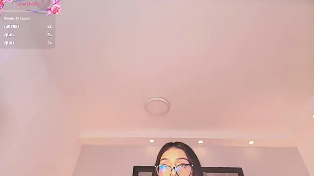 Онлайн чат XXX Mhiaa_Sweet