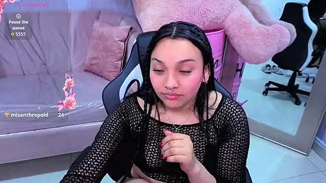lia_harper_t élő XXX-chatje