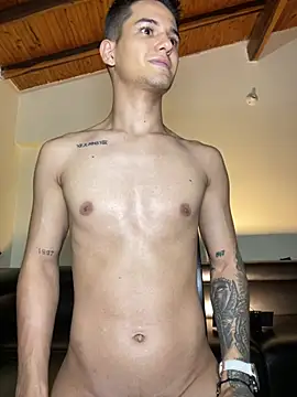 Aaronsexroom 即時 XXX 聊天