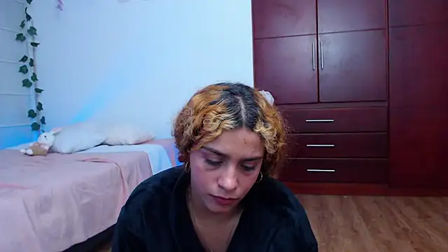 צ'אט XXX בשידור חי של Sarabubbie