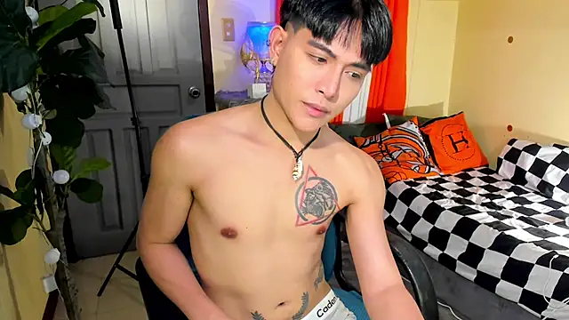 Bentlyfuck 现场XXX聊天