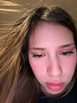 romyamo's Live XXX Chat