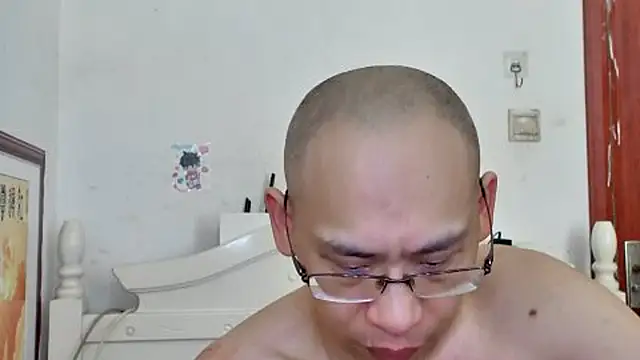 benly888 网络视讯表演