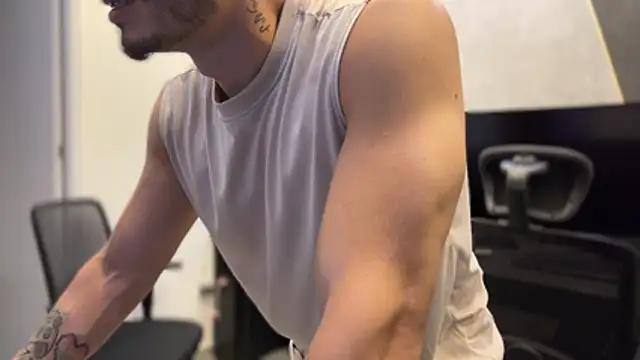andrewlopezz Show Webcam