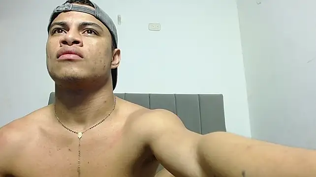 Jose_And_DanielのライブXXXチャット