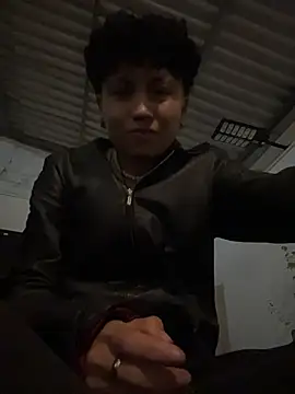 Czat XXX na żywo – ian_mathias_