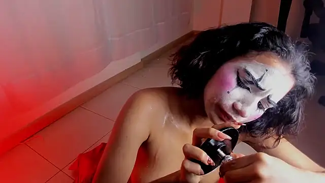 Emily_bruss Chat XXX in diretta