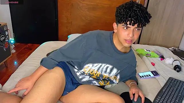 Kairoo_ Live XXX-chat