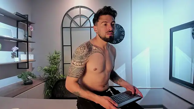 Show modela Liam_ashford na web-kameri