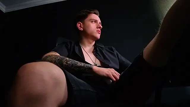 XXX chat uživo modela FelixStarkk