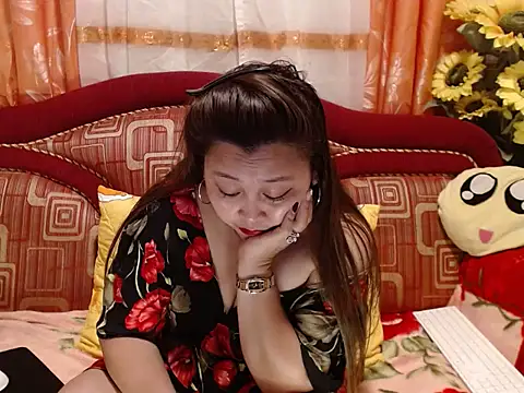 Živý XXX chat UrSweetClassyPinay