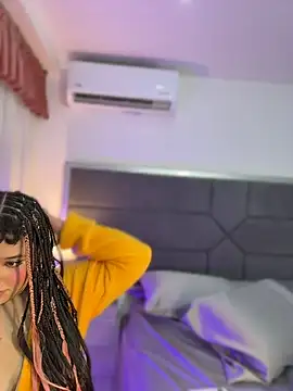 Chat XXX en directo de hinata_dolly