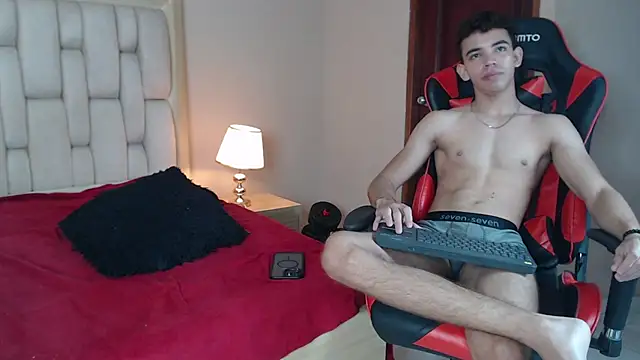 CamiloRoss_のライブXXXチャット