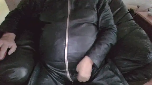 Leatherman63 Webcam show