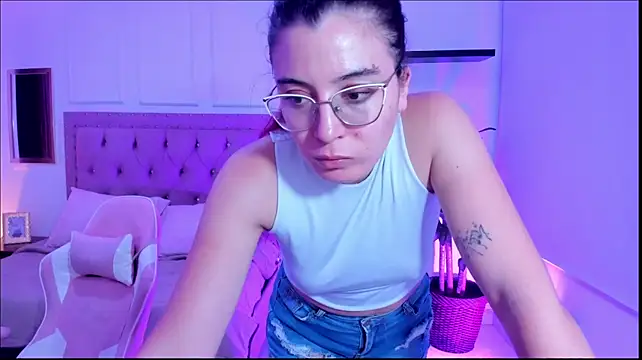 allison_mc's Live XXX Chat