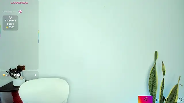 Meghann22's Live XXX Chat