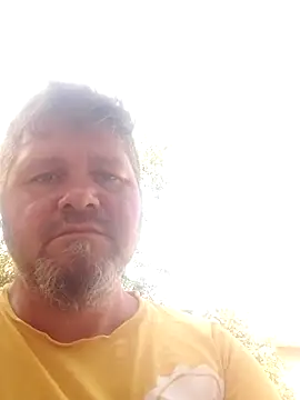 mariusSingur Chat XXX live
