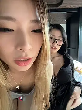 xiaozz-001 webkamerás műsora