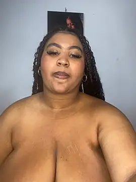 Chat +18 de AinaraJimenez ao vivo